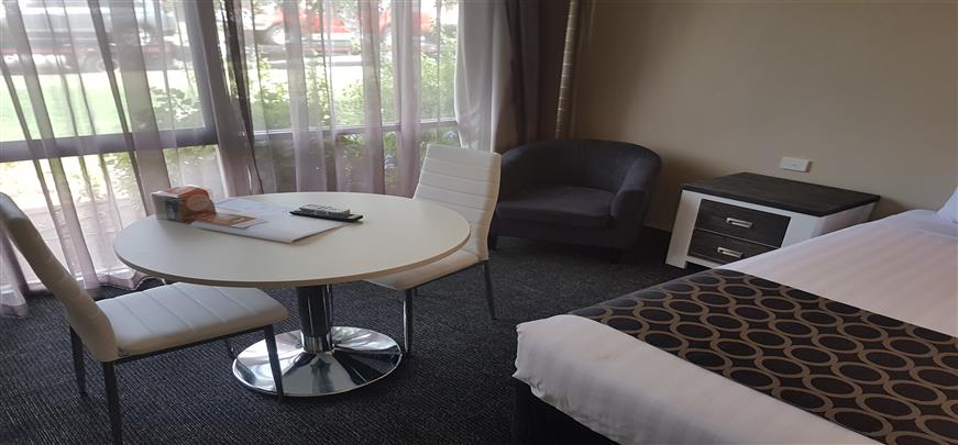 Premium Accommodation Griffith NSW - Acacia Motel